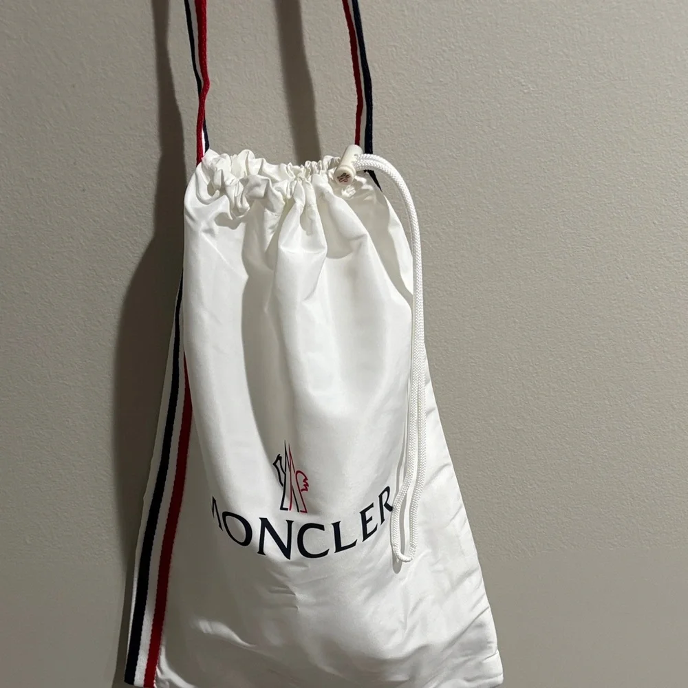 Moncler White Drawstring Bag with Red & Blue Strap - Authentic - Picture 8 of 12